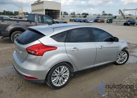2018 Ford Focus Titanium z USA, uszkodzony, nr VIN 1FADP3N20JL249686